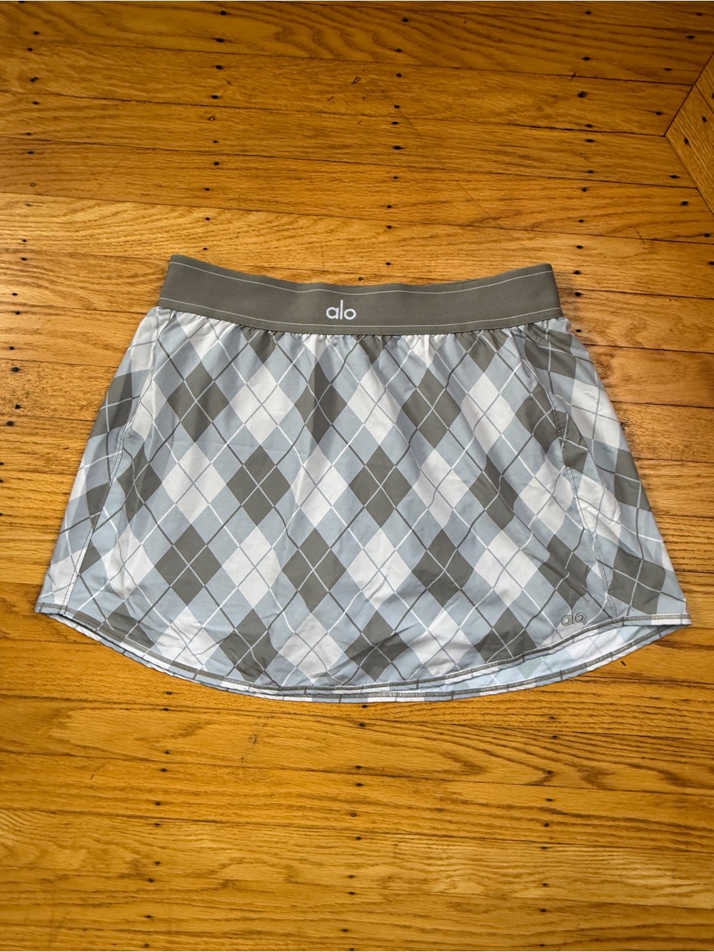 ALO Yoga Gray and Light Gray Argyle Athletic Skirt
